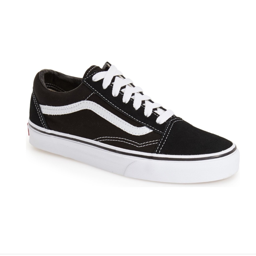 Brand New Women's Vans Old Skool Sneaker